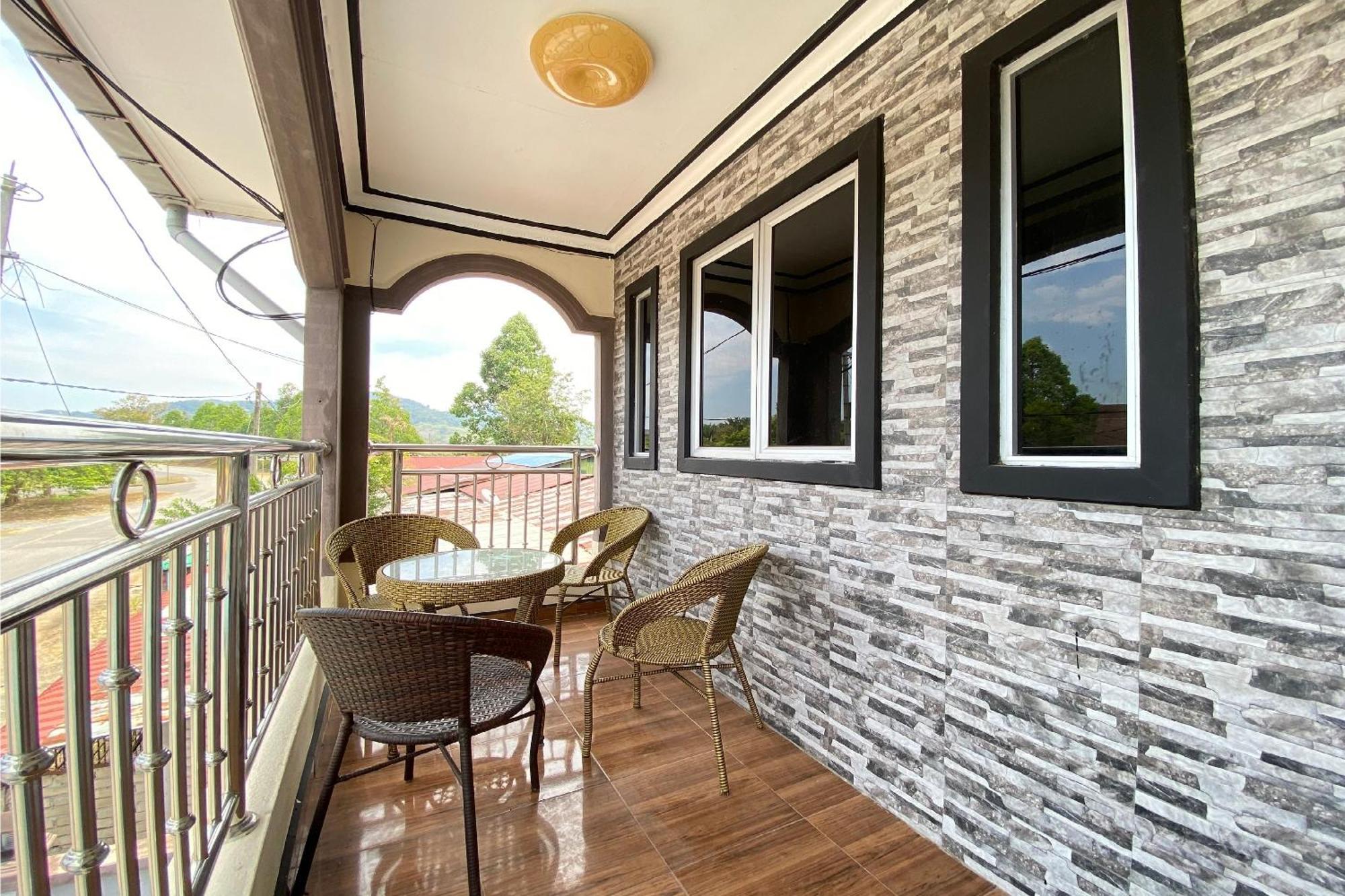 Oyo 90205 Bayu Sintok Motel 창룬 외부 사진
