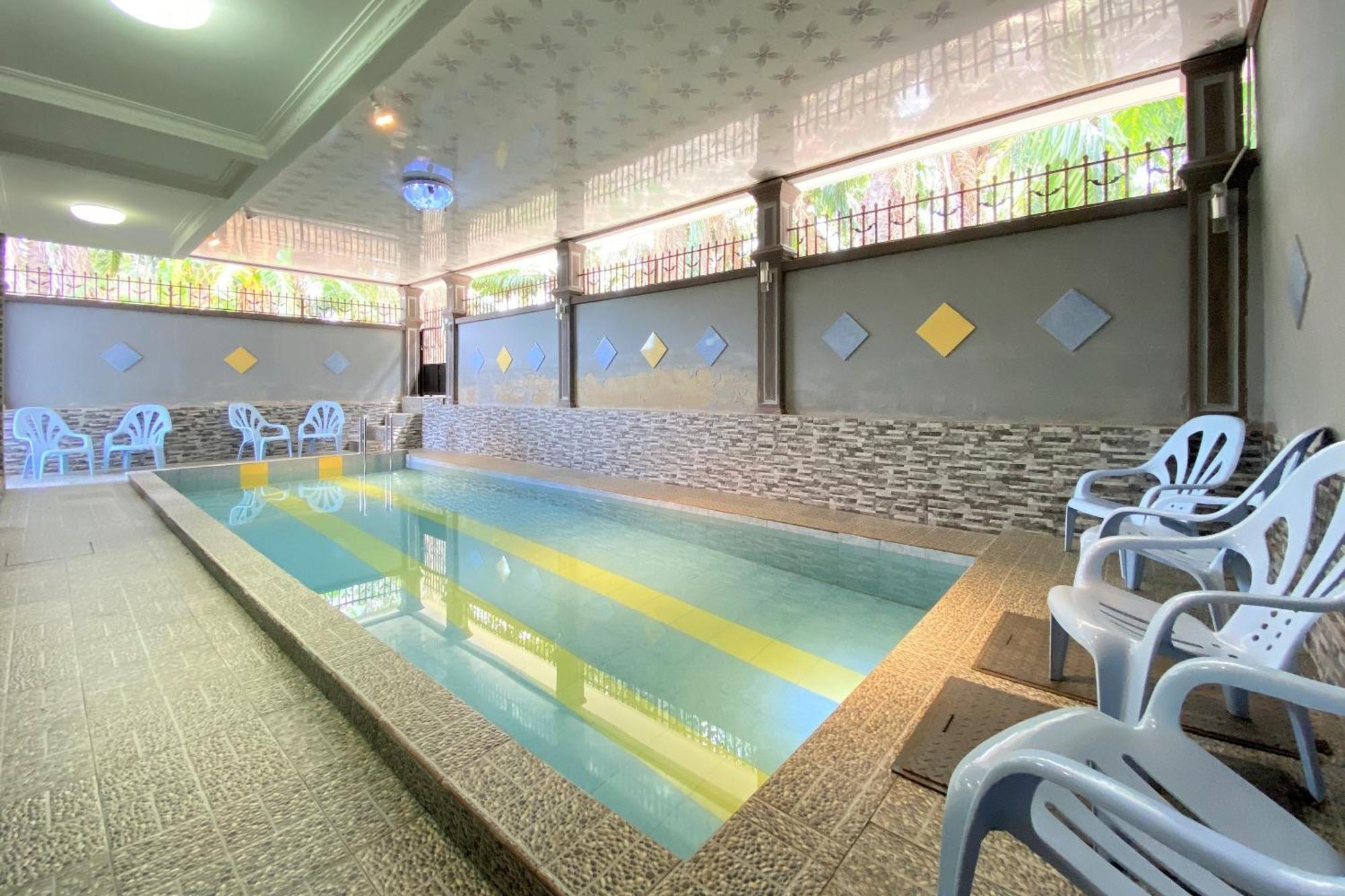 Oyo 90205 Bayu Sintok Motel 창룬 외부 사진